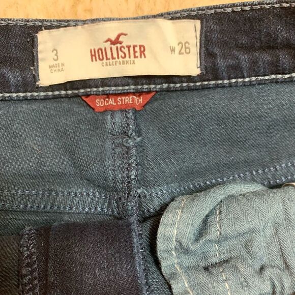 Hollister SoCal Stretch Dark Wash Denim Skirt size 3 - Picture 3 of 4